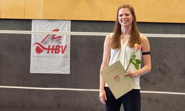 Isabel Lohau in die EdS Alter Teichweg Hall of Fame aufgenommen